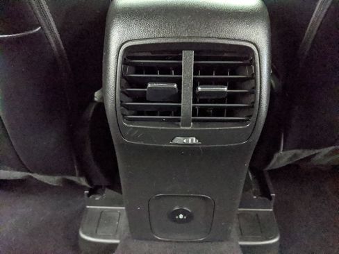 Used 2023 Ford Escape ST-Line w/ Tech Pack #1 FWD image 17