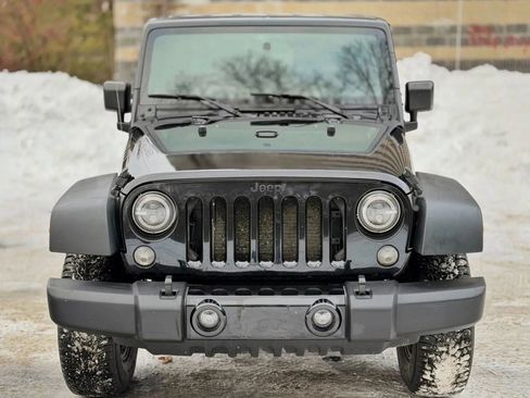 Used 2015 Jeep Wrangler Sport AWD/4WD image 6