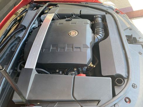 Used 2011 Cadillac CTS Premium RWD image 38