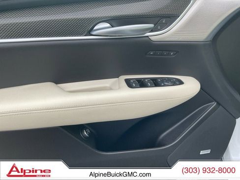 Used 2023 Cadillac XT5 Sportv image 20