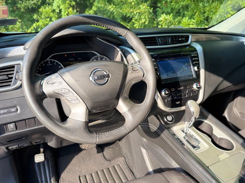 Used 2017 Nissan Murano SV FWD image 44