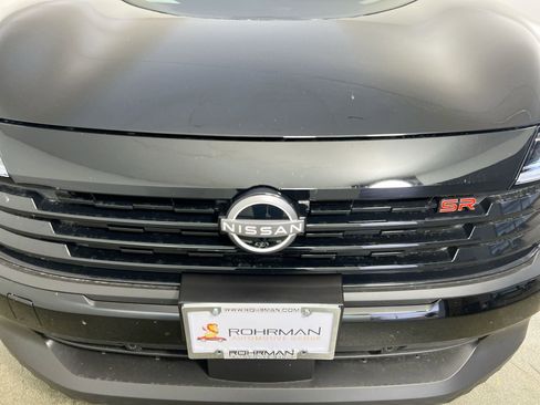 New 2025 Nissan Kicks SR w/ Illumination Package image 25