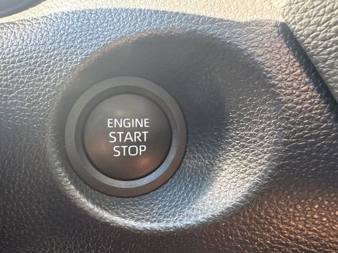 Certified 2025 Toyota Corolla Cross XLE image 34