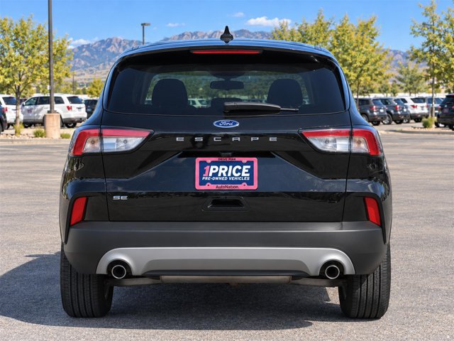 Used 2022 Ford Escape SE w/ SE Sport Appearance Package FWD image 8