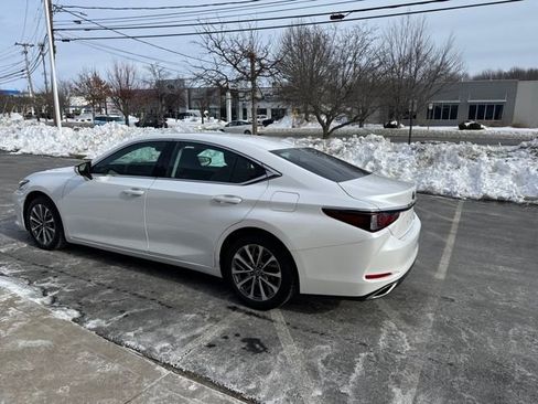 Used 2022 Lexus ES 350 image 5