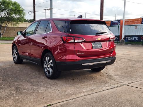 Used 2022 Chevrolet Equinox LT image 8