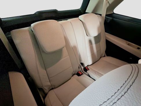 New 2026 Mercedes-Benz GLS 450 4MATIC image 30