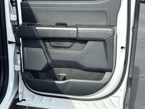 Certified 2022 Ford F150 XLT w/ Equipment Group 302A High image 16