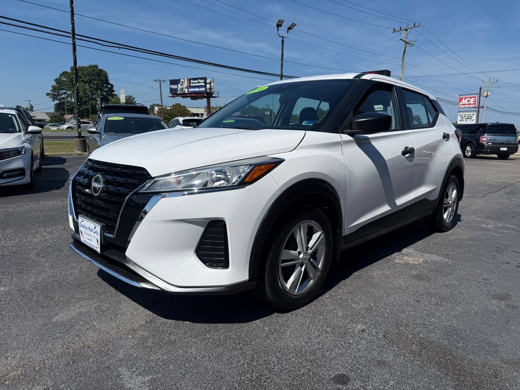 Used 2024 Nissan Kicks S FWD image 6