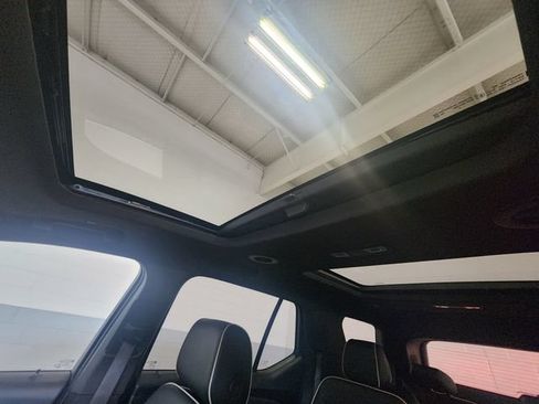 Certified 2023 Chevrolet Traverse Premier w/ LPO, Floor Liner Package AWD/4WD image 27