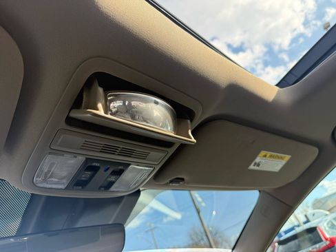 Used 2019 Honda Odyssey EX-L image 21