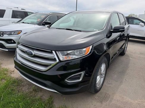 Used 2018 Ford Edge SEL w/ Equipment Group 201A AWD/4WD image 3