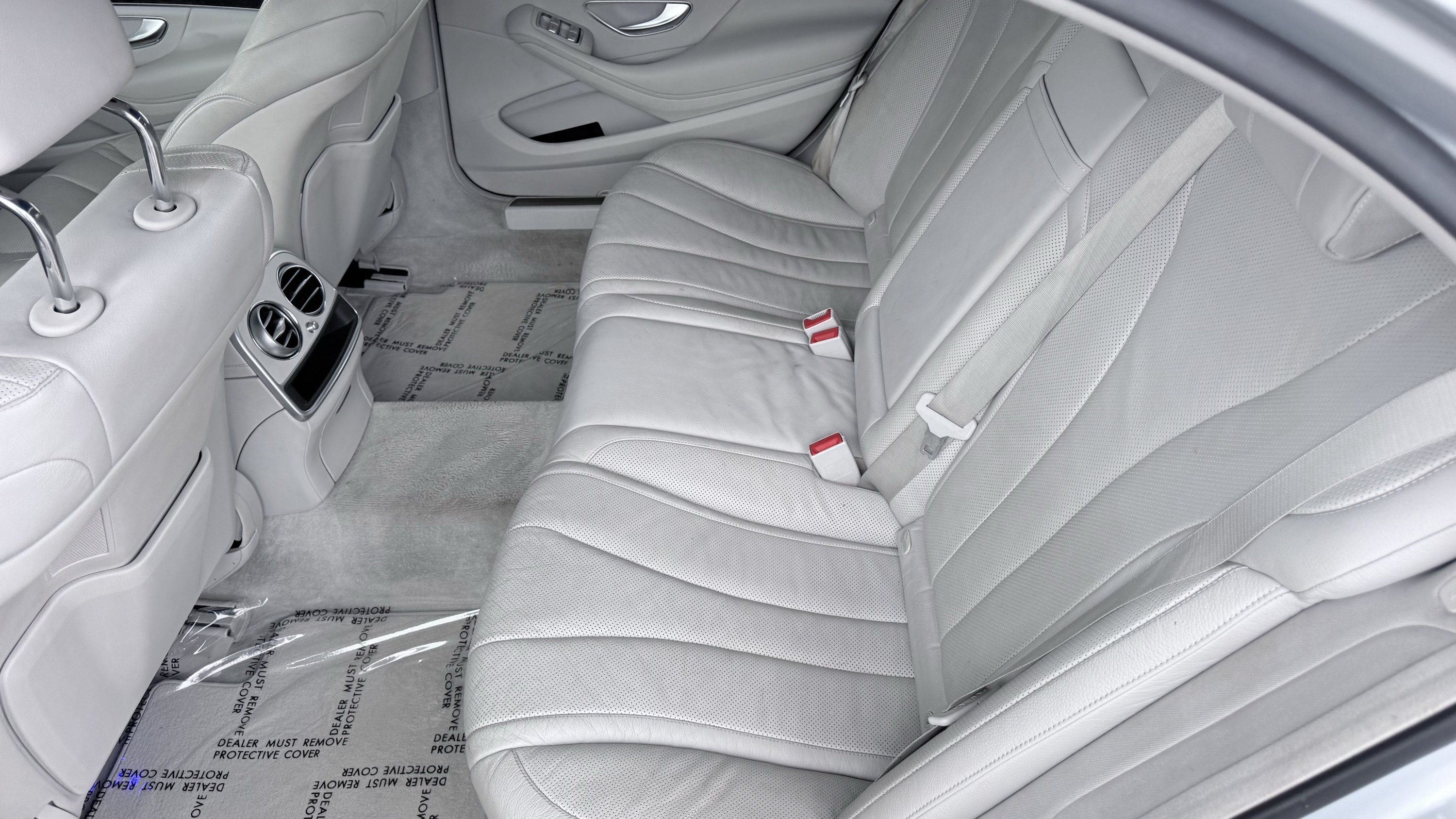Used 2017 Mercedes-Benz S 550e image 29