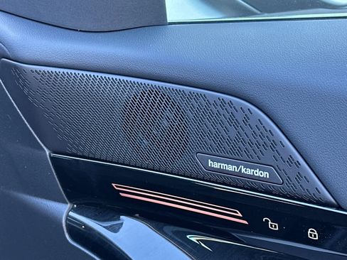 New 2026 BMW 530i RWD image 20