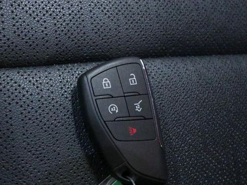 Used 2026 Chevrolet Equinox LT w/ Convenience Package II FWD image 21