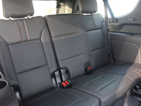 New 2026 Chevrolet Suburban RST w/ Comfort Package image 16