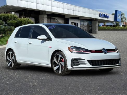 Used 2019 Volkswagen GTI SE FWD image 10