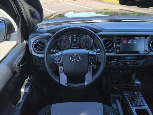 Used 2023 Toyota Tacoma TRD Off-Road AWD/4WD image 12