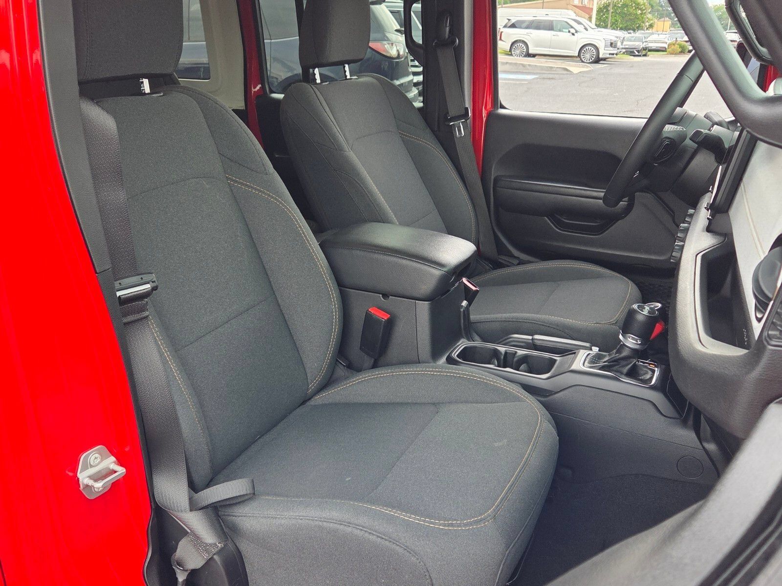 Used 2025 Jeep Wrangler Unlimited Sport AWD/4WD image 15