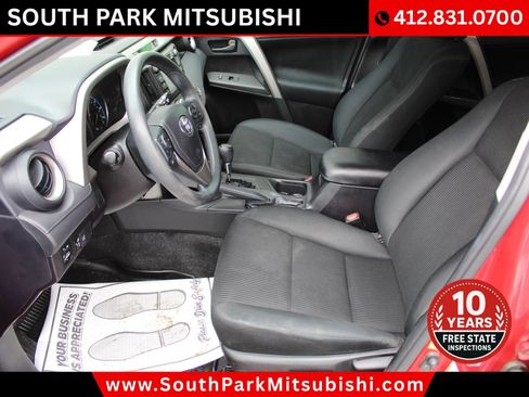 Used 2017 Toyota RAV4 LE image 12