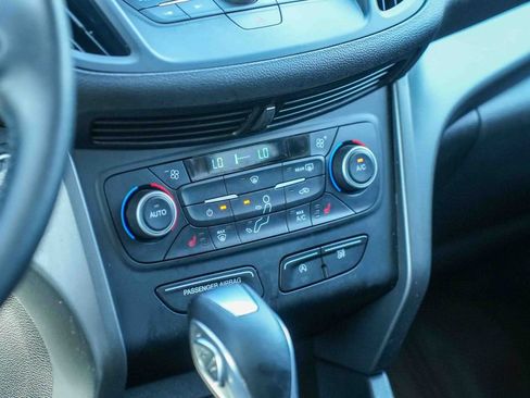 Used 2019 Ford Escape SEL AWD/4WD image 26
