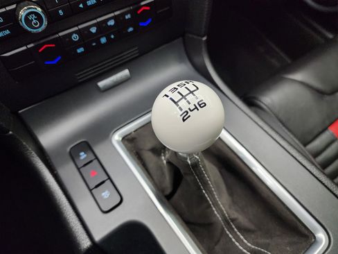 Used 2012 Ford Mustang Shelby GT500 w/ SVT Performance Pkg image 15