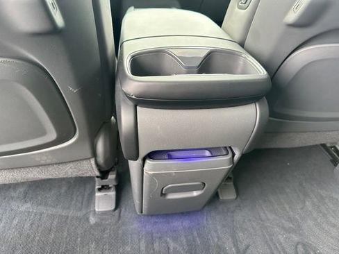 Used 2024 Kia EV9 Land AWD/4WD image 19