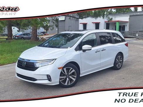 Used 2021 Honda Odyssey Touring image 1