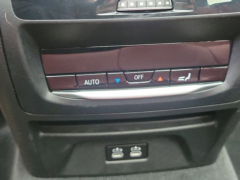 Used 2023 BMW X3 sDrive30i w/ Premium Package image 17