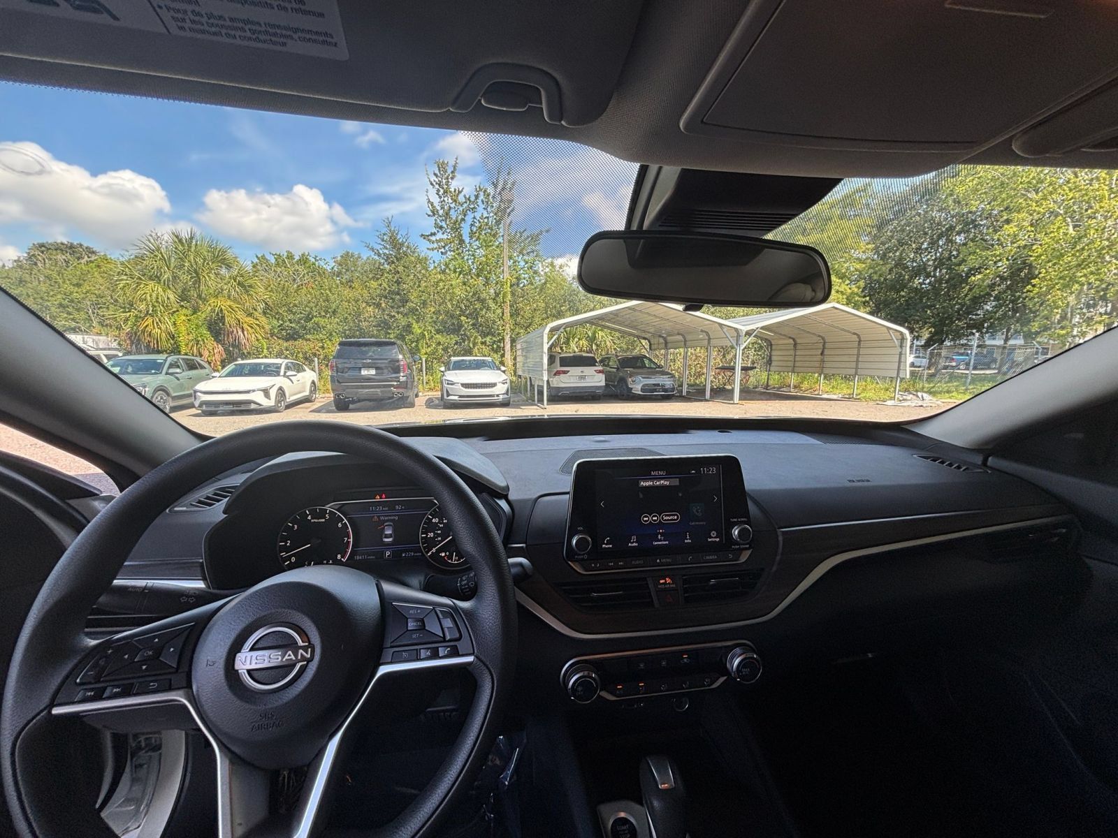 Used 2026 Nissan Altima 2.5 SV FWD image 32