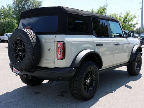 New 2026 Ford Bronco Badlands AWD/4WD image 6