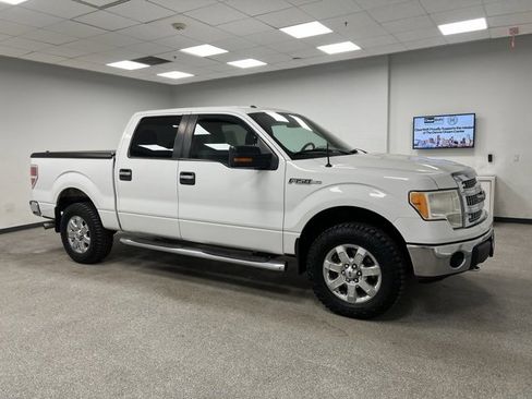 Used 2014 Ford F150 XLT w/ Equipment Group 302A Luxury image 14