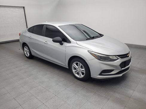 Used 2016 Chevrolet Cruze LT FWD image 11