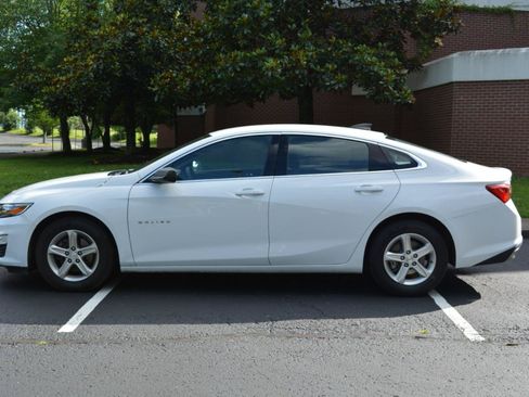Used 2023 Chevrolet Malibu LS FWD image 8