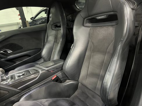 Used 2023 Audi R8 V10 performance w/ R8 Performance Design Package image 34