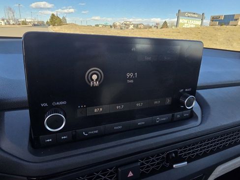 Used 2023 Honda Accord EX image 21