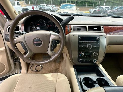 Used 2013 GMC Yukon SLE w/ Convenience Package RWD image 19