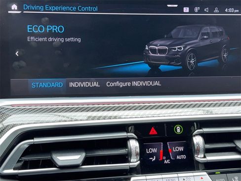 Used 2022 BMW X5 M50i image 25