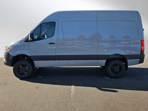 New 2026 Mercedes-Benz Sprinter 2500 image 6