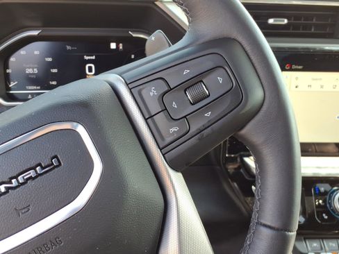 Used 2023 GMC Sierra 1500 Denali w/ Denali Reserve Package AWD/4WD image 19