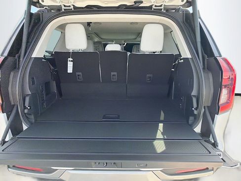 New 2026 Ford Expedition Platinum w/ Platinum Ultimate Package image 11