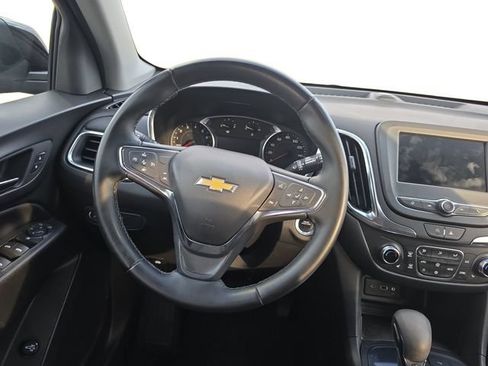 Used 2024 Chevrolet Equinox LT FWD image 14