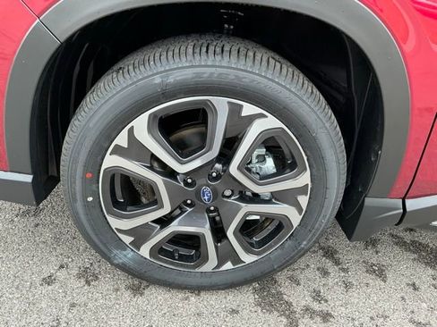 New 2026 Subaru Ascent Limited image 9