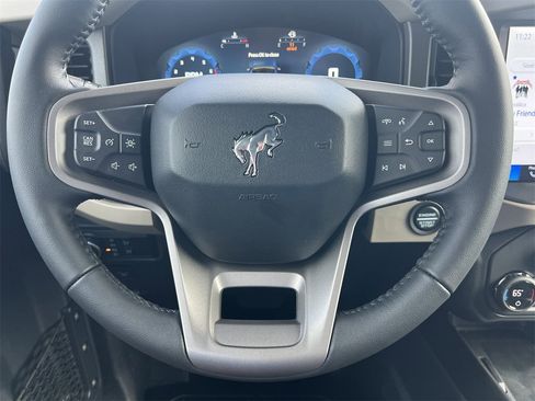 New 2026 Ford Bronco Big Bend w/ Black Diamond Package image 10