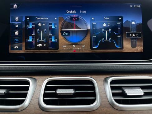 Certified 2025 Mercedes-Benz GLS 450 4MATIC image 37