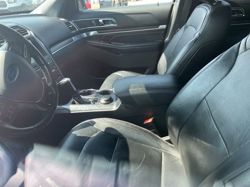 Used 2017 Ford Explorer Limited w/ Equipment Group 301A image 25