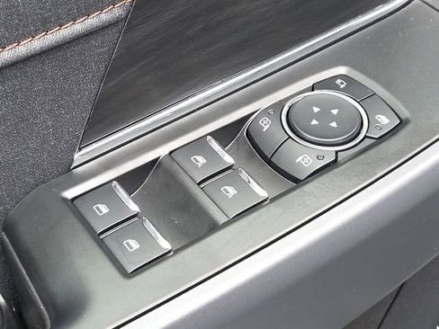 New 2025 Ford F150 Lariat w/ Equipment Group 501A Mid image 19