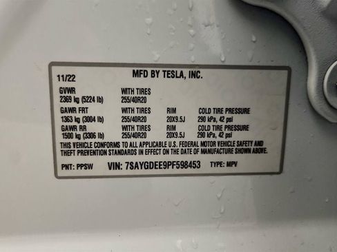 Used 2023 Tesla Model Y Long Range image 24