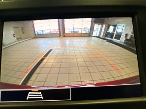 Used 2024 Chevrolet Equinox LT w/ LPO, Floor Liner Package FWD image 23