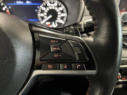 Used 2023 Nissan Altima 2.5 SR FWD image 23